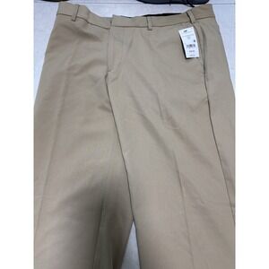 Van Heusen Flex Stretch Easy Care Dress Pants Slacks Khaki 32 x 32 NWT $80